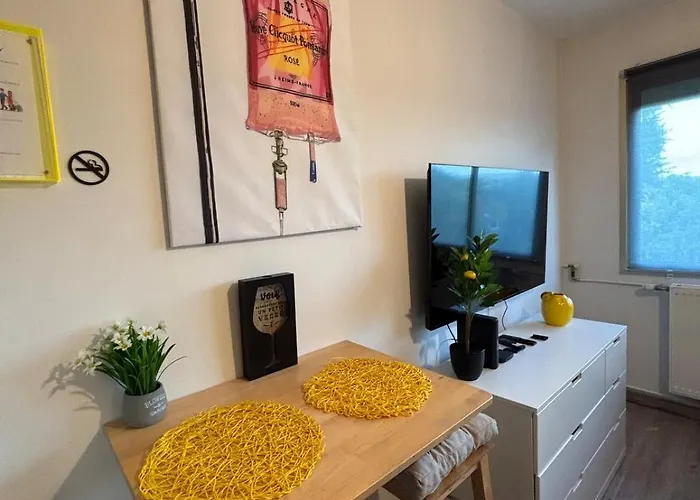 Avenue De Champagne 1 * Épernay