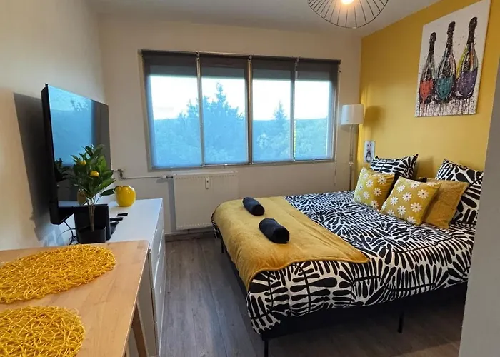 Lejlighed Avenue De Champagne 1 Épernay